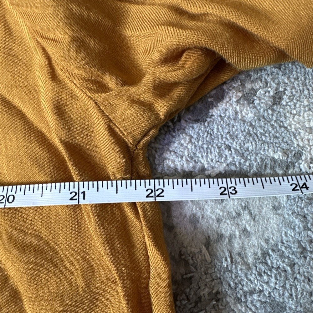 Bella Dahl Split Back Button Down Long Sleeve Shi… - image 7